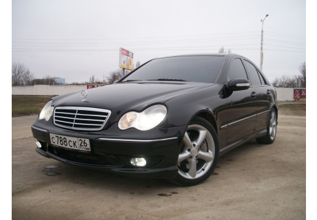 Mercedes-Benz C-класс, 2005 г.