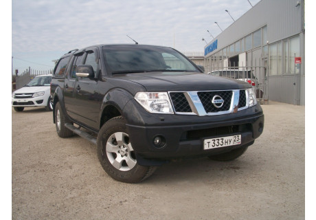 Nissan Navara, 2009